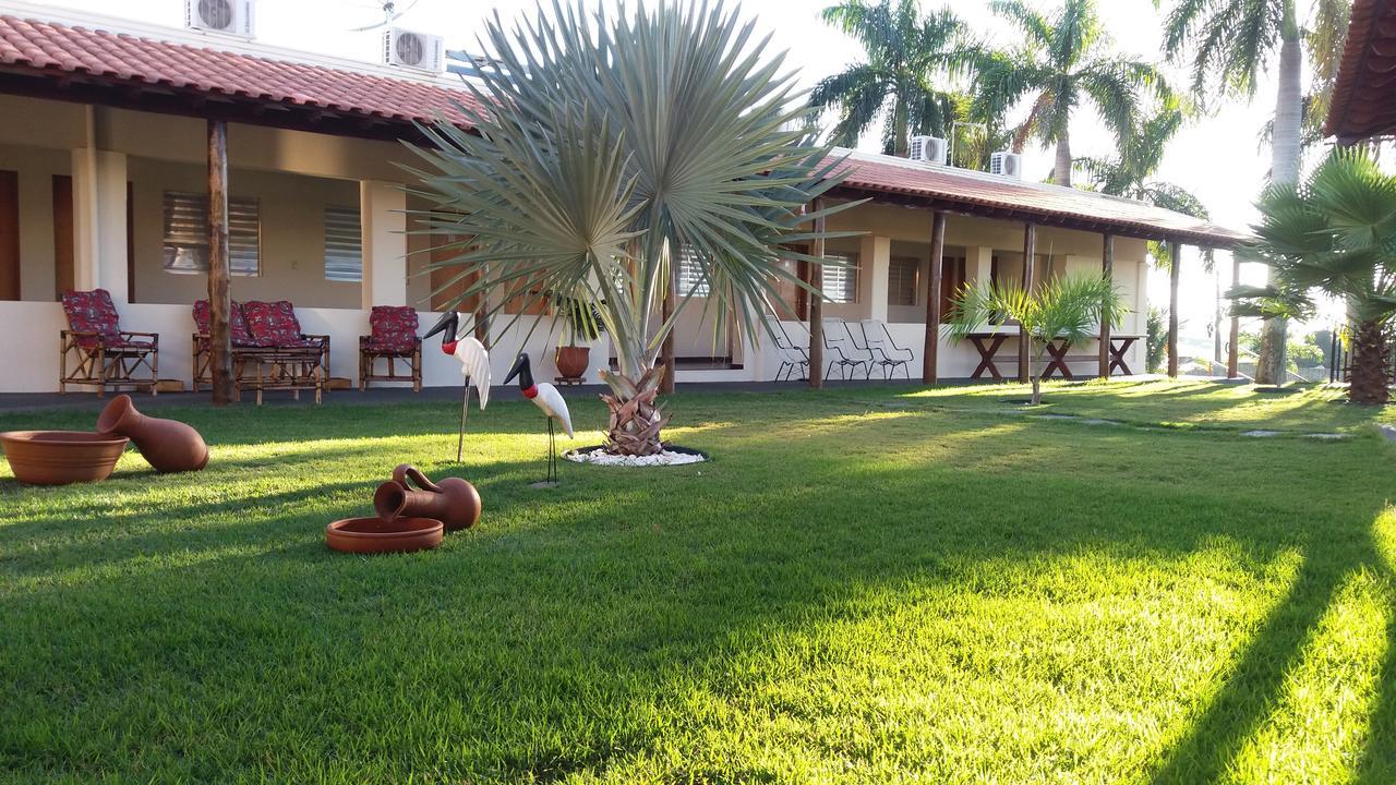 Tuiuiu Park Hotel Rinopolis Buitenkant foto