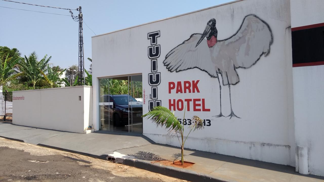 Tuiuiu Park Hotel Rinopolis Buitenkant foto